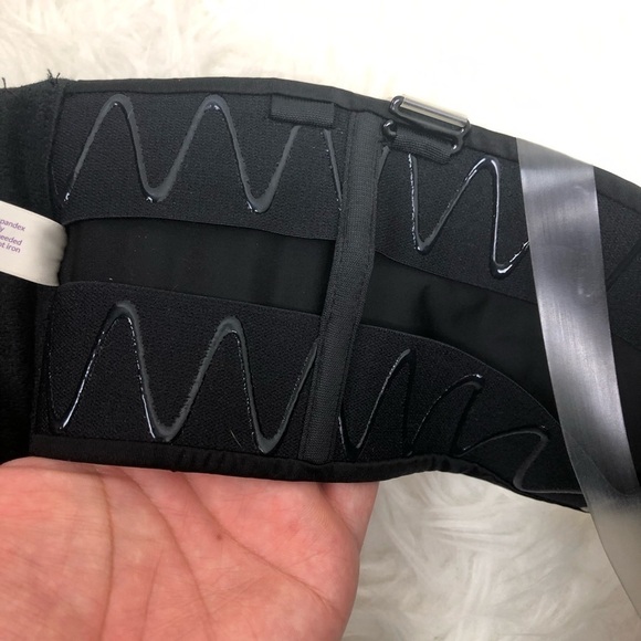 Cacique- Strapless with removable clear straps bra - Picture 8 of 11